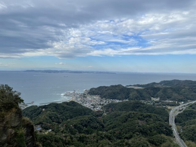 山頂展望台→「富士山・横須賀方面・久里浜方面」