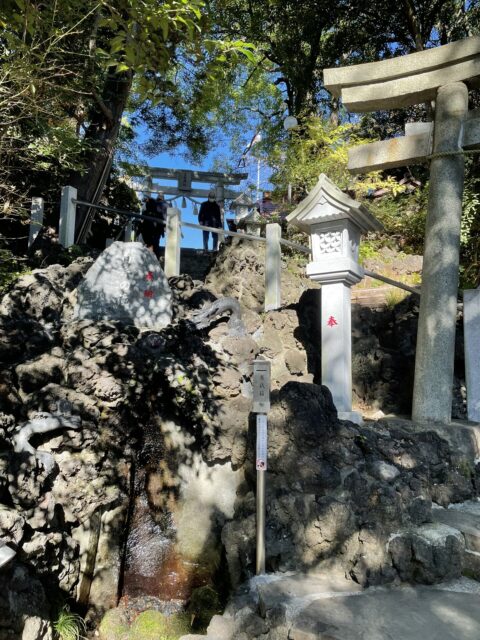 白糸の滝（多摩川浅間神社）