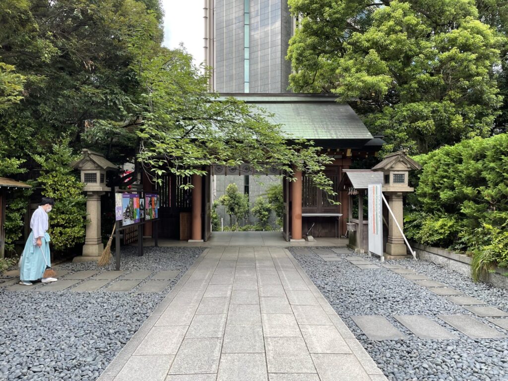 拝殿→神門（東京大神宮）