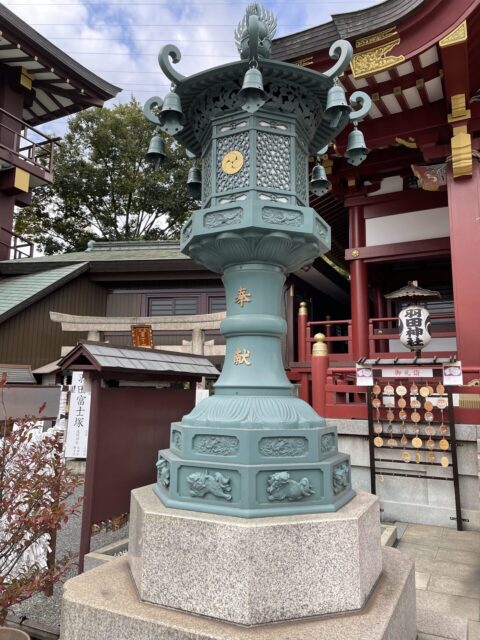 灯籠（羽田神社）