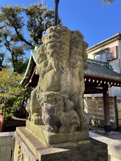 狛犬（居木神社）