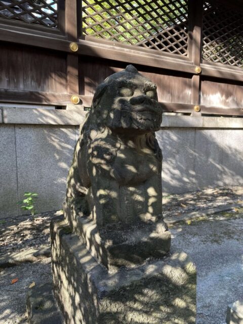 珍しい狛犬（熊野神社）