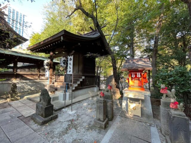 大鳥三社・胡桃下稲荷神社（熊野神社）