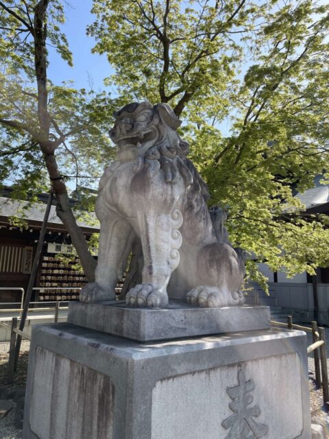 狛犬（寒川神社）