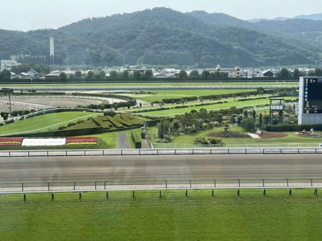 指定席Ａ→「バンケット」（福島競馬場）