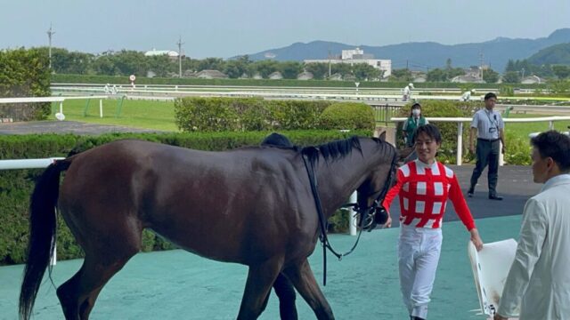 ウイナーズサークル 6R（福島競馬場）