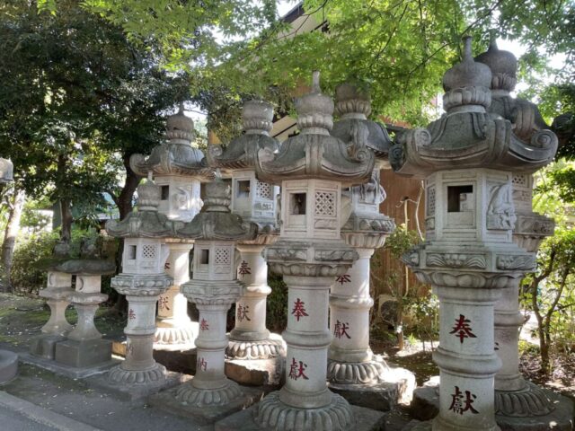 山王鳥居→右手（日枝神社）