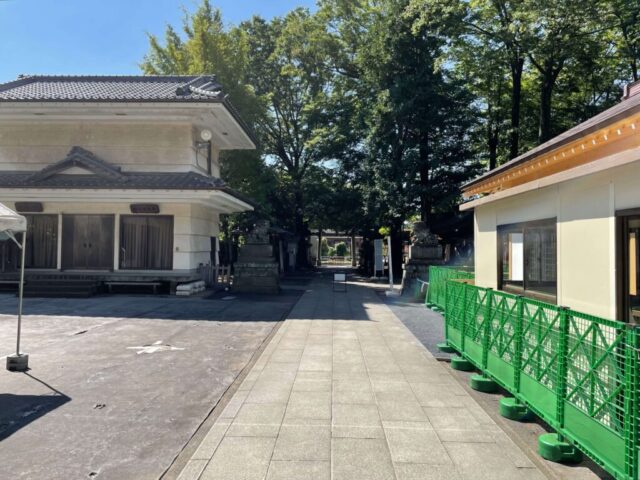 拝殿→「山王鳥居」（日枝神社）