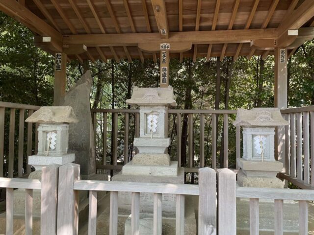 拝殿（御嶽神社）