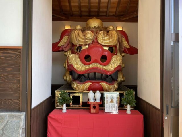 お歯黒獅子（波除神社）