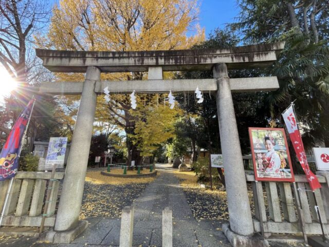 大鳥居（鳩森八幡神社）