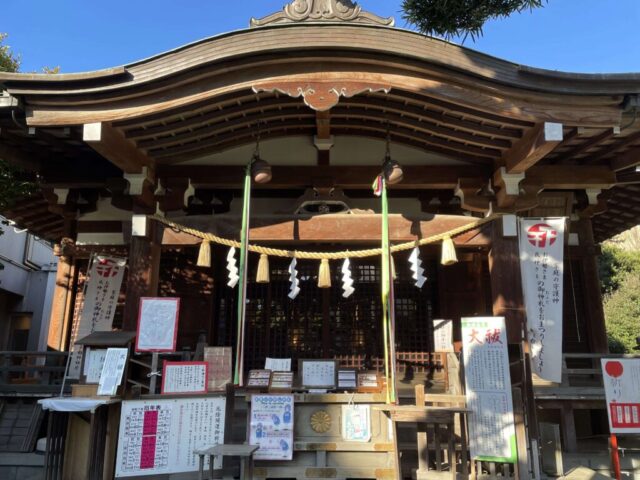 拝殿②（鳩森八幡神社）