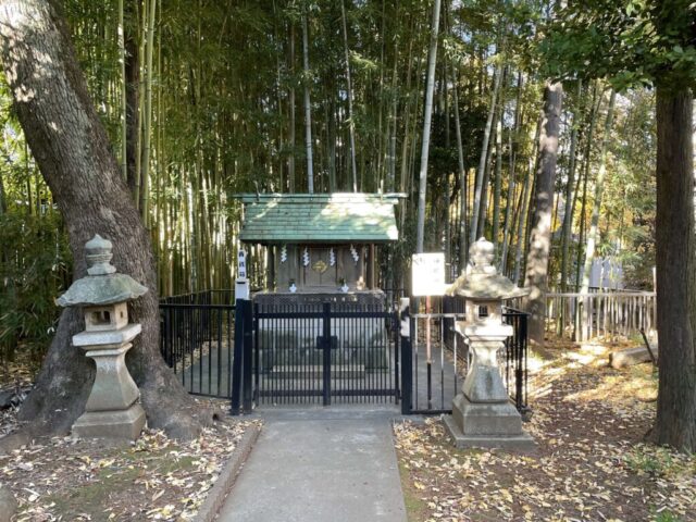 神明社（鳩森八幡神社）