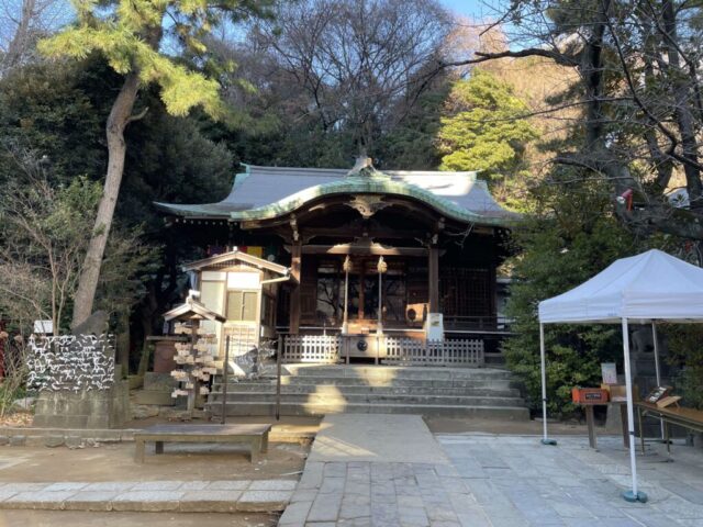 参道→「拝殿」（御田八幡神社）