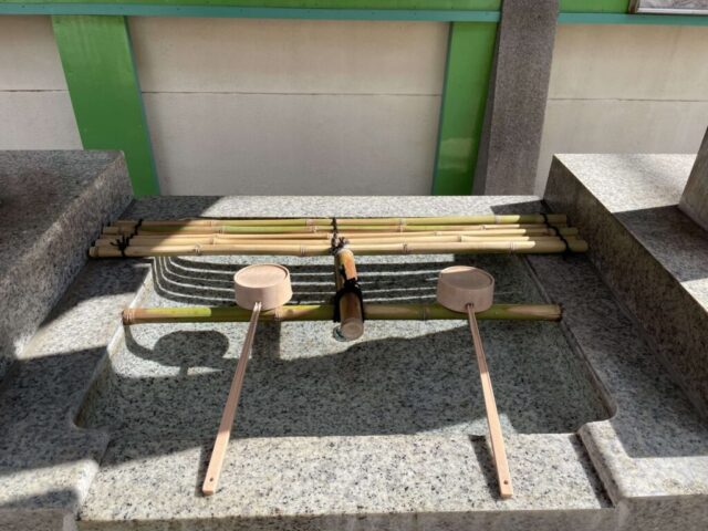 手水舎②(吉原神社)