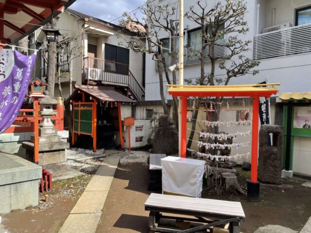 拝殿前→「右参道」(吉原神社)