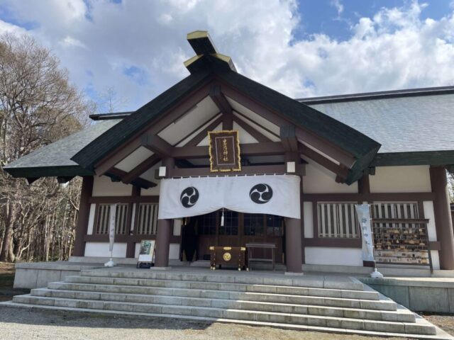 社殿（岩内神社）