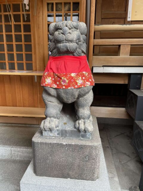 狛犬（小網神社）
