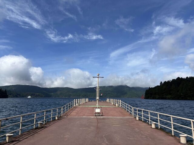 遊覧船のりば②（箱根町）