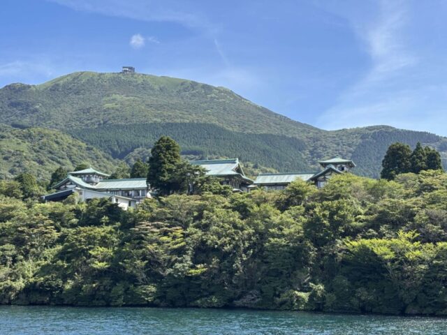 遊覧船→「龍宮館」
