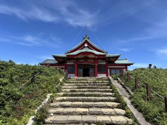 参道→「社殿」（箱根元宮）