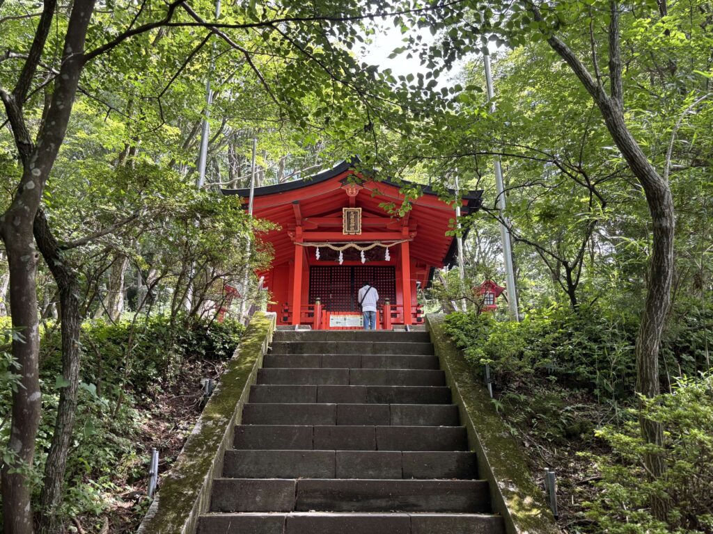 石段→「社殿」（九頭龍神社）