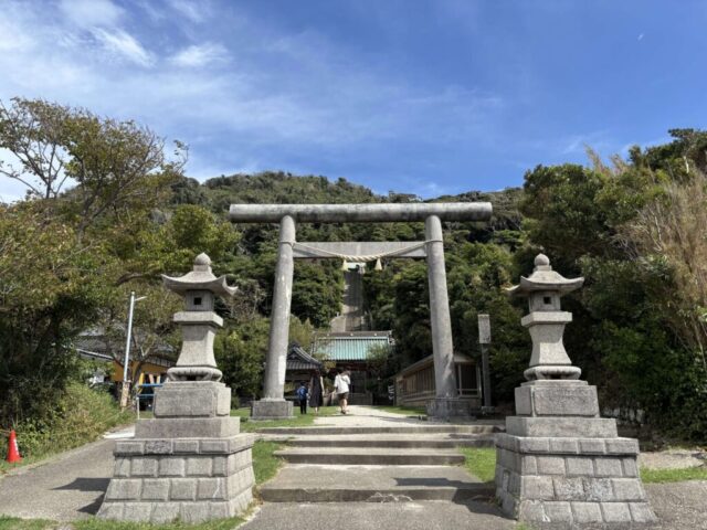 鳥居前(洲崎神社)