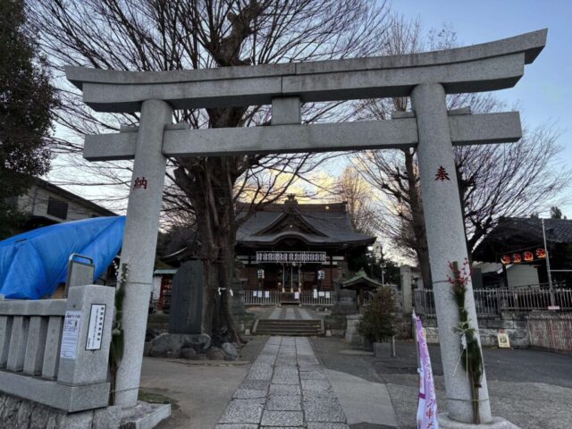 鳥居前（瀧野川八幡神社）