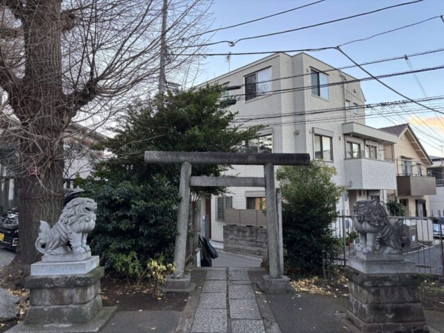 鳥居２（瀧野川八幡神社）