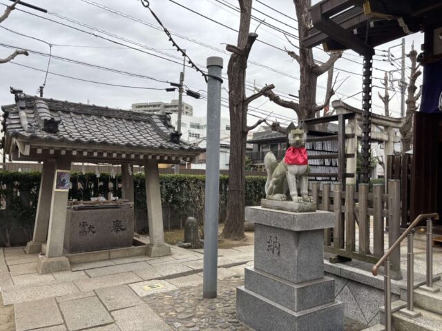 手水舎（飛木稲荷神社）