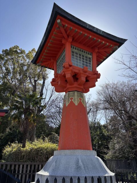 大灯籠（井草八幡宮）