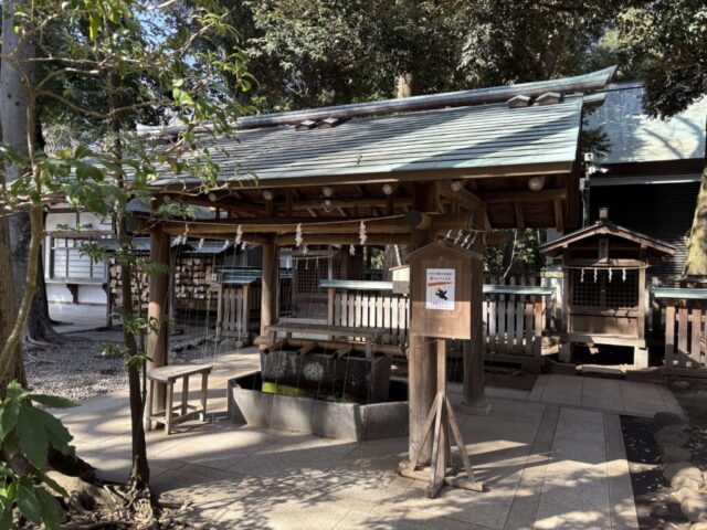 手水舎（井草八幡宮）