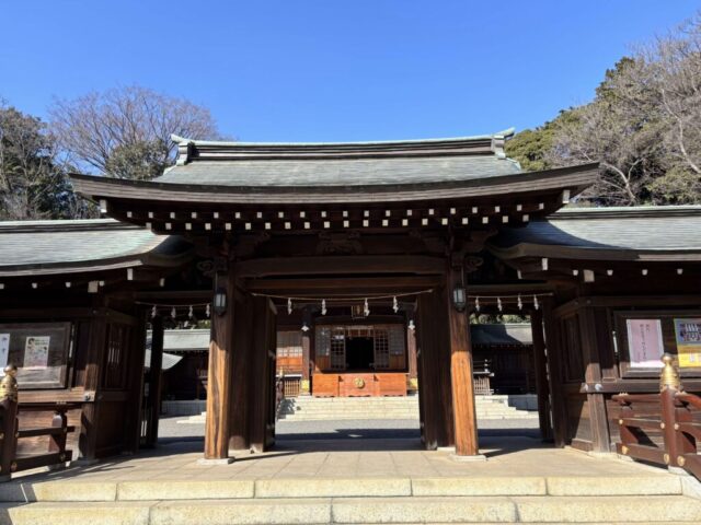 神門②（井草八幡宮）