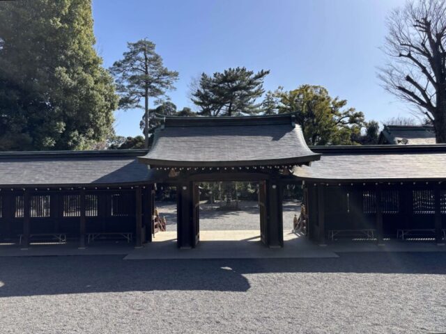 拝殿→「神門」（井草八幡宮）