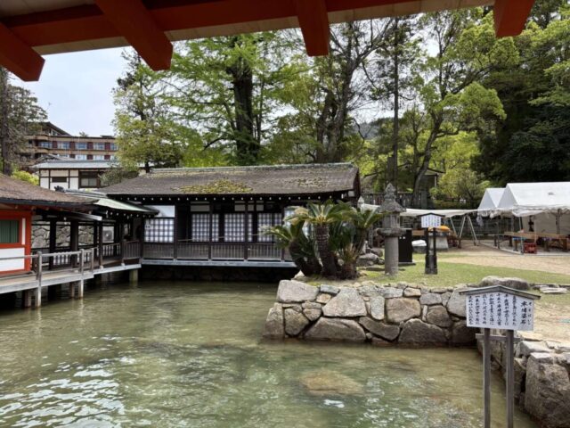 鏡の池②（厳島神社）