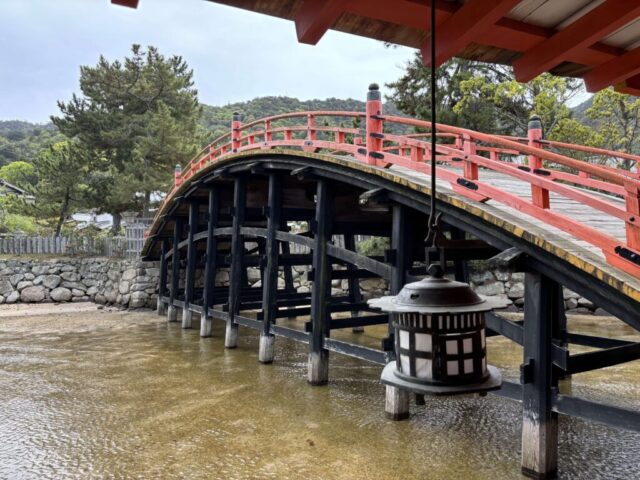 反橋（厳島神社）