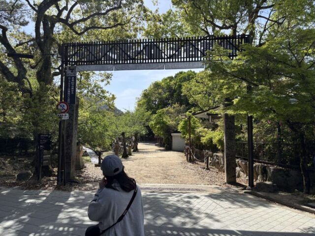 宮島ロープウェー入口②（宮島）