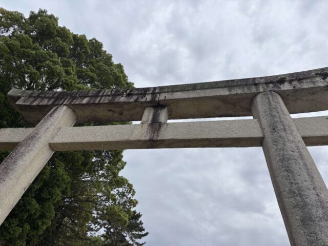 石鳥居②（厳島神社）