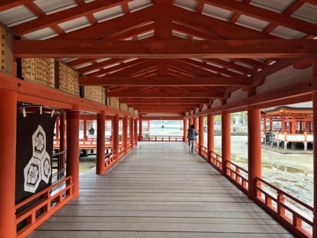 東廻廊（厳島神社）