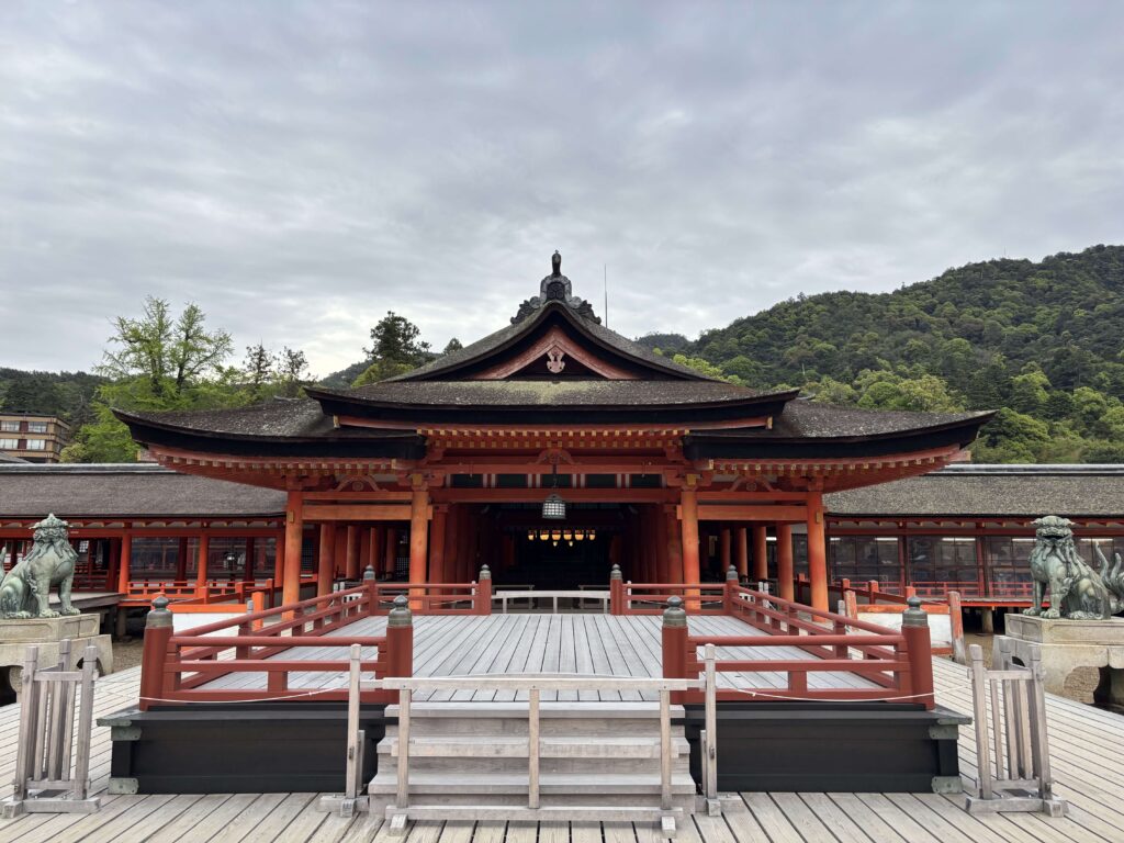 厳島神社（宮島）