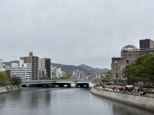 元安橋→「原爆ドーム」(広島市)