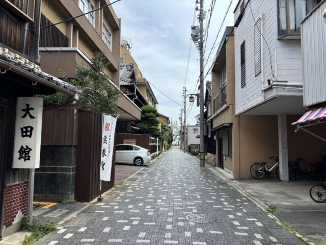 夫婦岩表参道