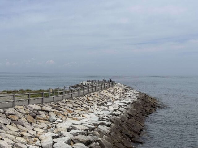 埠頭(二見浦海岸)