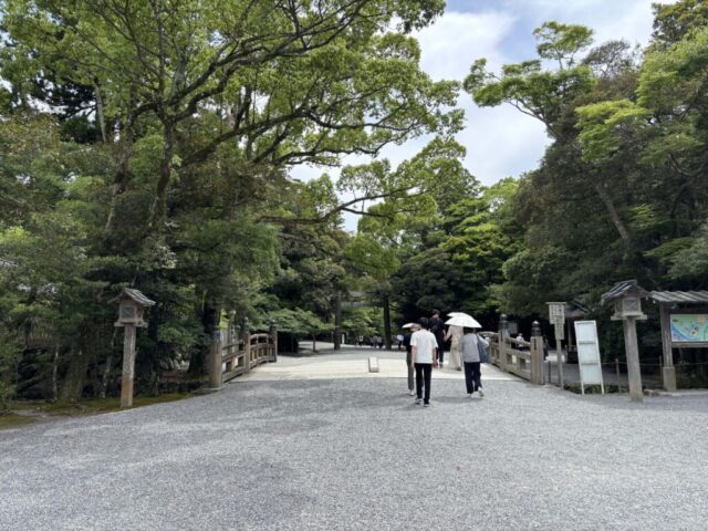 参道→「日除橋」（伊勢神宮・内宮）