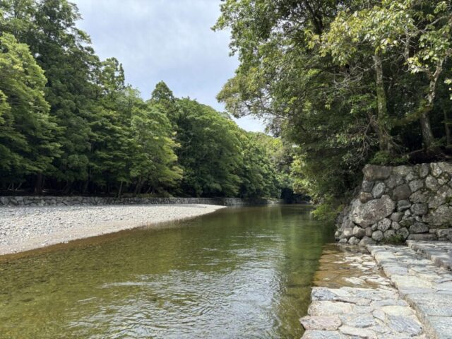 五十鈴川（伊勢神宮・内宮）