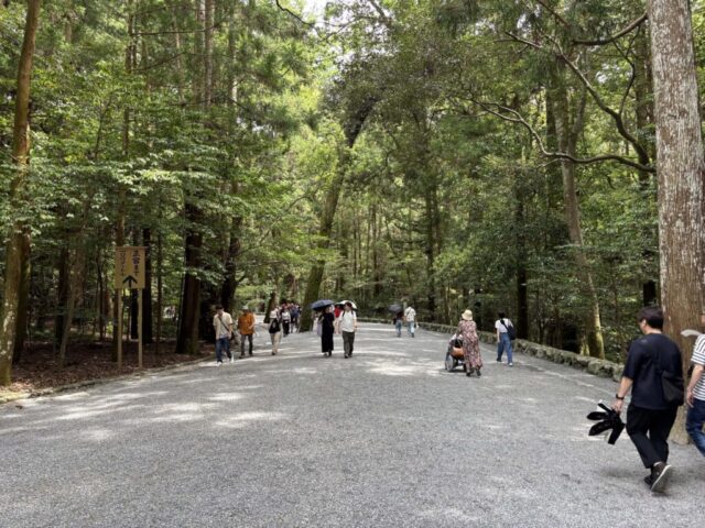 参道②（伊勢神宮・内宮）