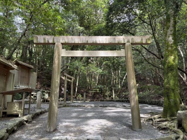 鳥居前（伊勢神宮・内宮）