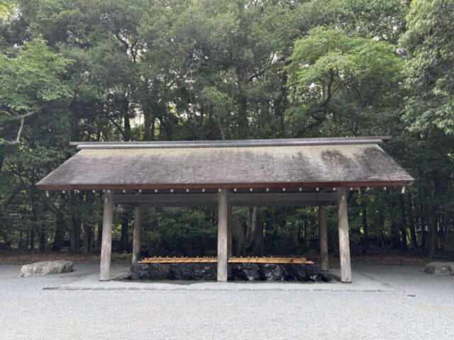 手水舎（伊勢神宮・内宮）