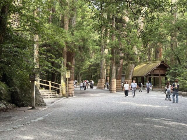 参道②（伊勢神宮・内宮）